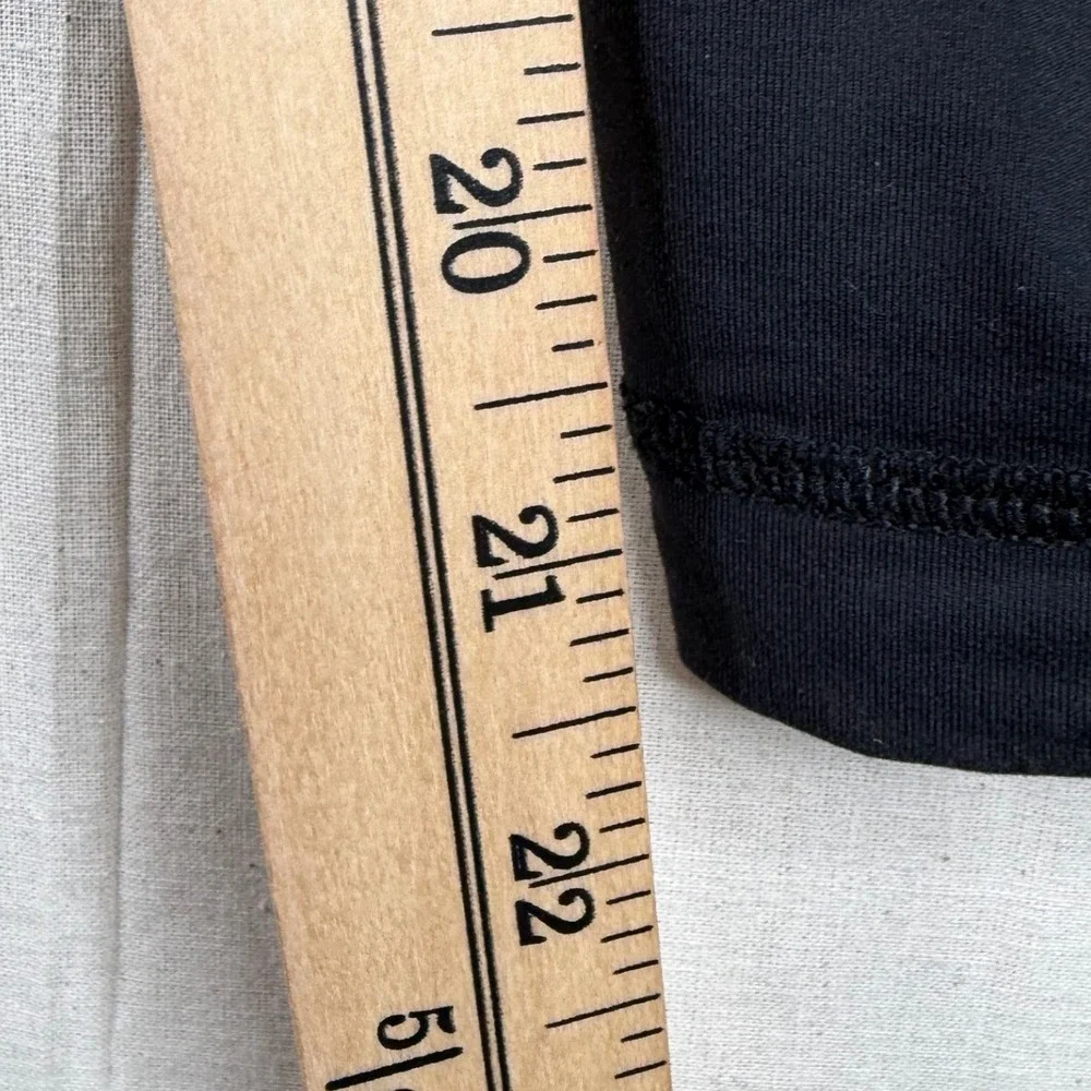 Lululemon Ankle Length Leggings size 8 Black - Picture 7 of 7